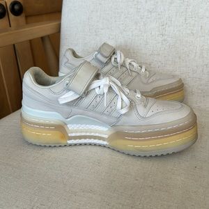 Adidas Triple Platform Low Crystal White shoes